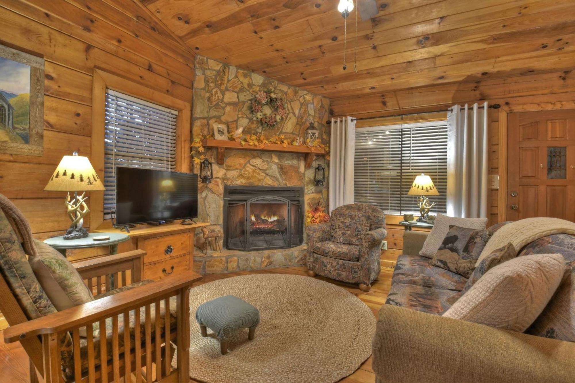 Hygge Haus Rustic Charm Cozy Beds And A Serene Location Ellijay Εξωτερικό φωτογραφία